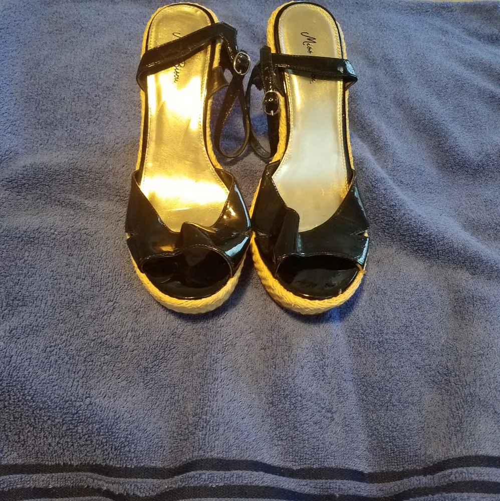 Black sandals
